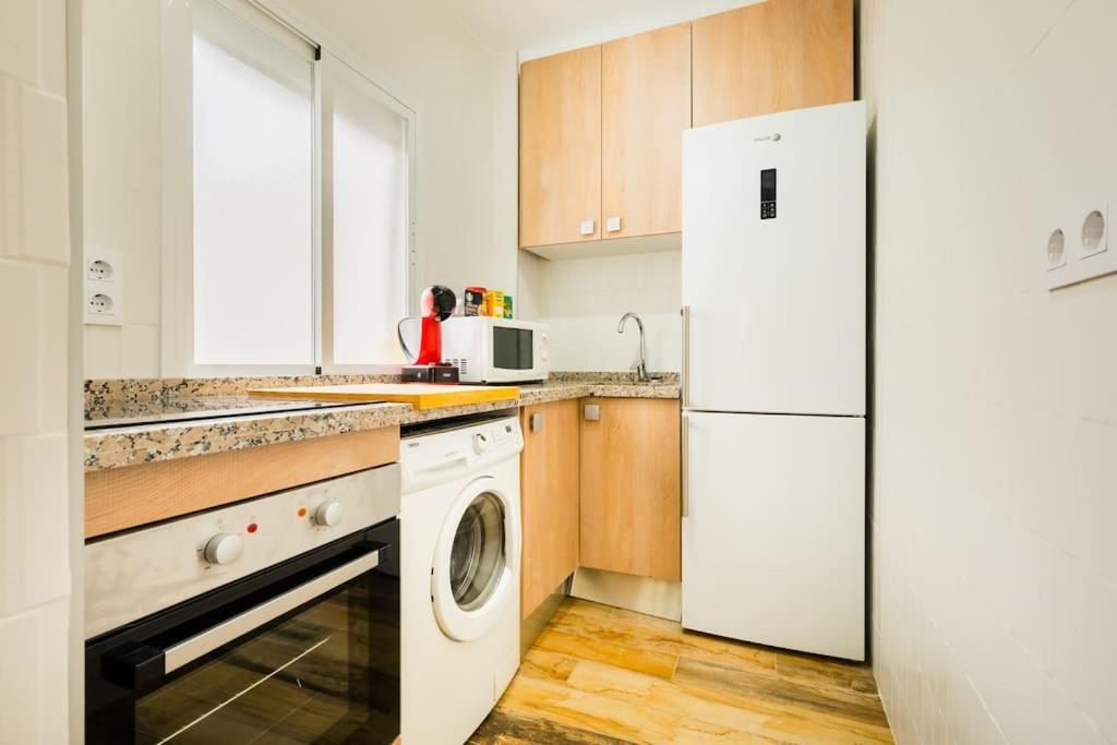 Apto Centrico, 2 Aparcamientos Privados, Bicis Sevilla Buitenkant foto